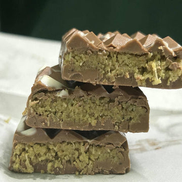 Pistachio Kunafa Bar